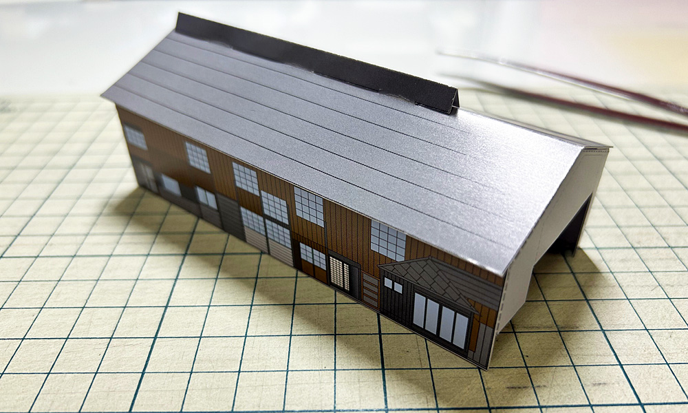 蔵と屋根の組み立て