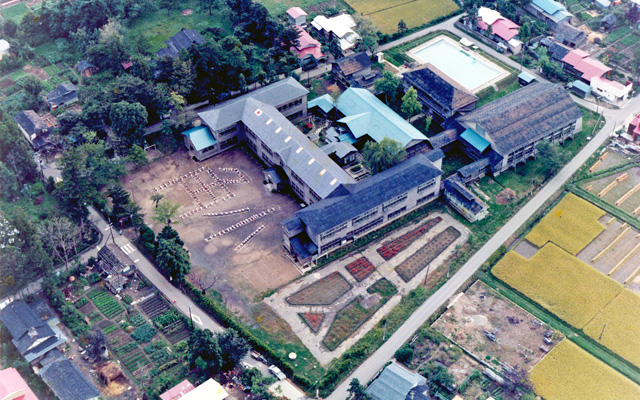 角間川小学校四上校舎跡